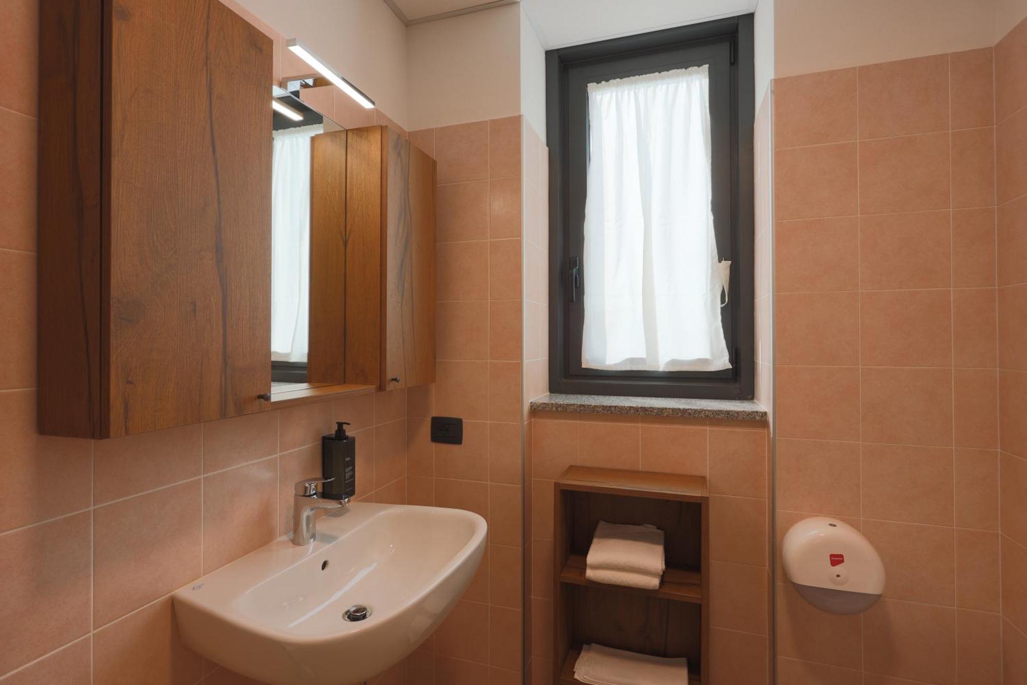 Corte Milano Rozzano Cameră foto